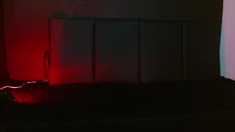   online show from 20, 9, 2025