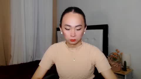 SWEET NATHALYA online show from 10, 2, 2025
