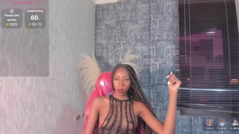 Snapshot of nathalyleen chatting on 8, 7, 2026 online show from 8, 7, 2026