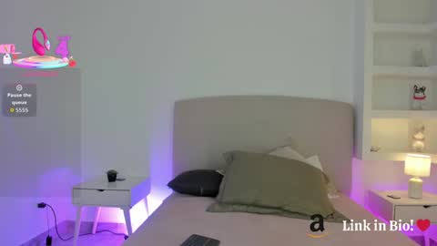 Snapshot of nathalyn05 chatting on 26, 9, 2025 NATHALY online show from 26, 9, 2025