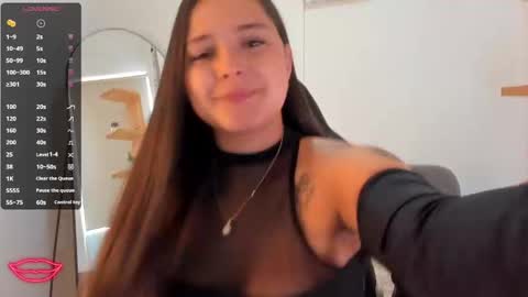 Snapshot of nathalyxx_ chatting on 2, 12, 2024 nathalyxx_ online show from 2, 12, 2024