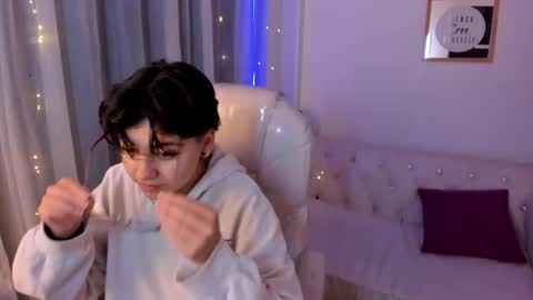 Snapshot of nathalyy_ds chatting on 7, 10, 2025 nathalyy_ds online show from 7, 10, 2025