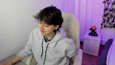 nathalyy_ds online show from 1, 2, 2026