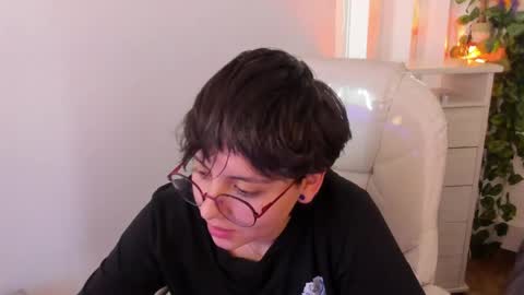 Snapshot of nathalyy_ds chatting on 30, 4, 2026 nathalyy_ds online show from 30, 4, 2026