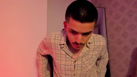 Snapshot of nathan_baker__ chatting on 21, 11, 2025 nathan_baker__ online show from 21, 11, 2025