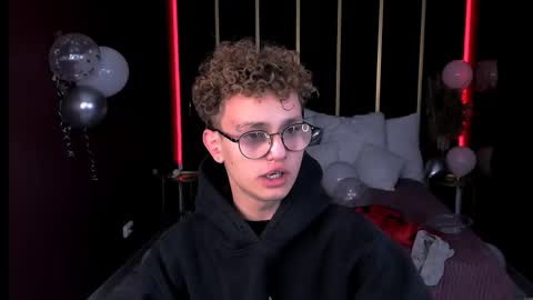 Snapshot of nathan_curl chatting on 21, 10, 2025 Nathan online show from 21, 10, 2025