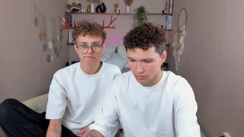 Snapshot of nathan_curl chatting on 23, 10, 2025 Nathan online show from 23, 10, 2025