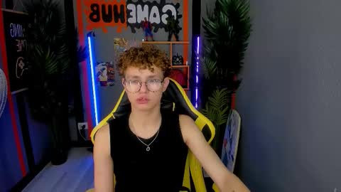 Snapshot of nathan_curl chatting on 3, 12, 2025 Nathan online show from 3, 12, 2025