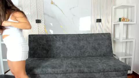 Snapshot of nathasha_ggh chatting on 21, 10, 2025 nathasha_ggh online show from 21, 10, 2025