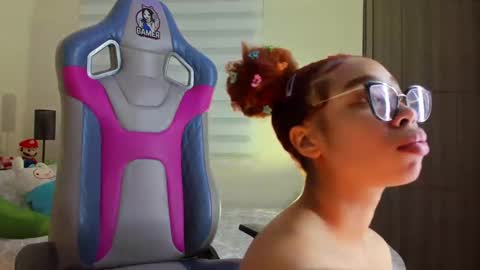 Snapshot of nathasha_gomez_ chatting on 12, 12, 2024 Nathasha online show from 12, 12, 2024