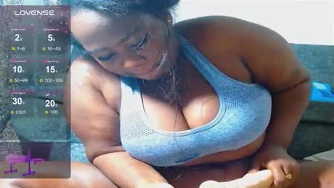 Snapshot of nathasha_miller2 chatting on 24, 12, 2024 nathasha online show from 24, 12, 2024