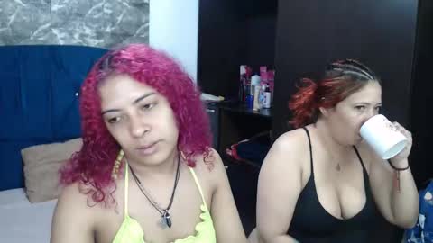Snapshot of nathy_voyeur chatting on 9, 5, 2026 nathy_voyeur online show from 9, 5, 2026