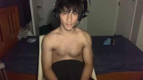 Snapshot of native_boy2 chatting on 19, 12, 2025 native_boy2 online show from 19, 12, 2025