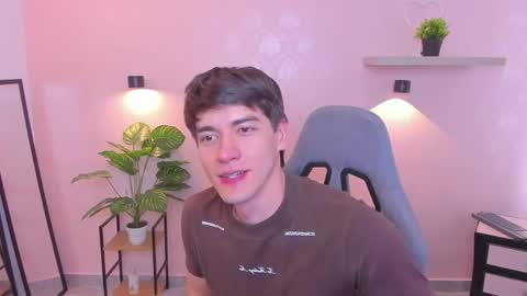 Nathaniel online show from 13, 4, 2026