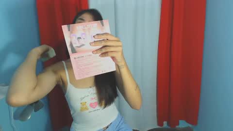 Snapshot of natty121698 chatting on 4, 2, 2025 Natty online show from 4, 2, 2025