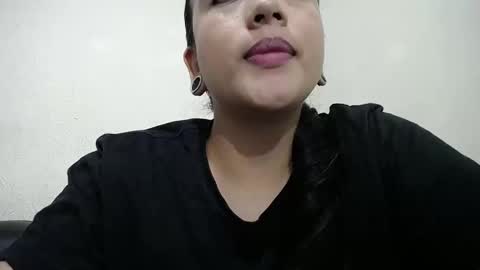 Natty online show from 4, 3, 2025