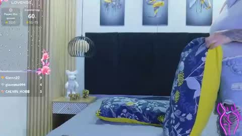 Snapshot of naturaltitss_ chatting on 13, 7, 2026 Gwen online show from 13, 7, 2026