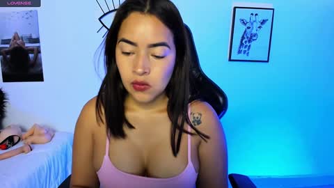 Snapshot of naty_07 chatting on 3, 2, 2025 Natalia online show from 3, 2, 2025