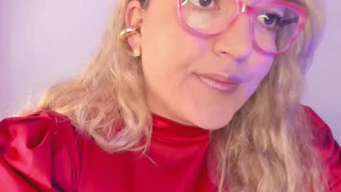 Snapshot of naty__mature_ chatting on 31, 10, 2025 Nataly online show from 31, 10, 2025