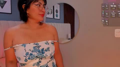 Naty bush online show from 19, 10, 2025