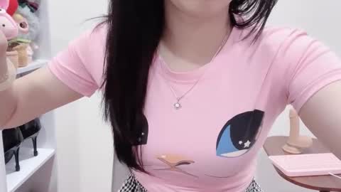 Snapshot of natycutiegirl chatting on 17, 11, 2025 Kiki online show from 17, 11, 2025