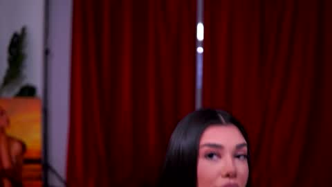 Naty online show from 15, 12, 2025