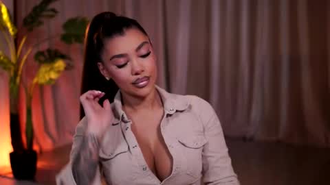 Snapshot of natydesiree chatting on 12, 5, 2026 Naty online show from 12, 5, 2026