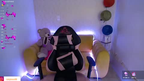 Snapshot of natykors_m_ chatting on 22, 1, 2025 Sofia IG Natykors08 online show from 22, 1, 2025
