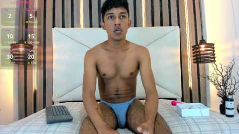 Snapshot of natzuki_ chatting on 29, 4, 2026 natzuki_ online show from 29, 4, 2026