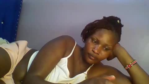 Snapshot of naughty8779 chatting on 5, 10, 2025 naughty8779 online show from 5, 10, 2025