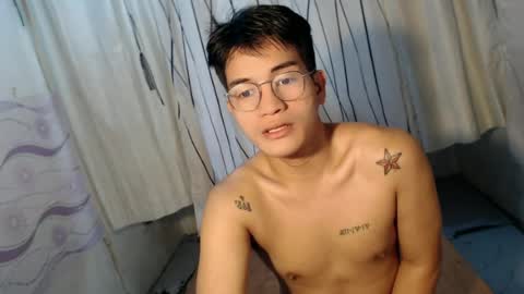 naughty_angelo online show from 30, 6, 2026