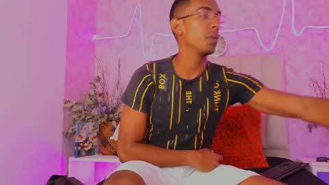 Snapshot of naughty_ares chatting on 14, 10, 2025 naughty_ares online show from 14, 10, 2025