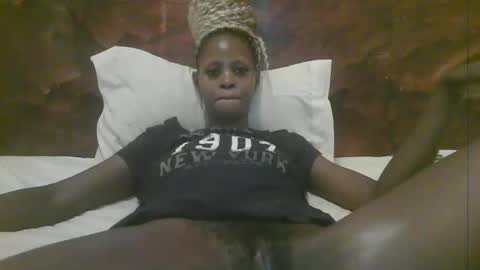 Snapshot of naughty_babe000 chatting on 26, 5, 2026 alisha online show from 26, 5, 2026