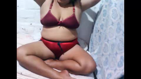 Snapshot of naughty_baby25 chatting on 29, 3, 2026 Hannah online show from 29, 3, 2026