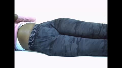 Snapshot of naughty_baddie5 chatting on 14, 10, 2025 candy online show from 14, 10, 2025