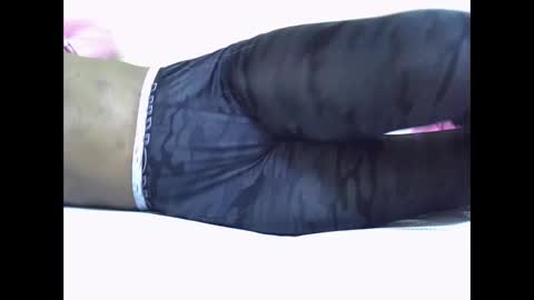 Snapshot of naughty_baddie5 chatting on 15, 10, 2025 candy online show from 15, 10, 2025