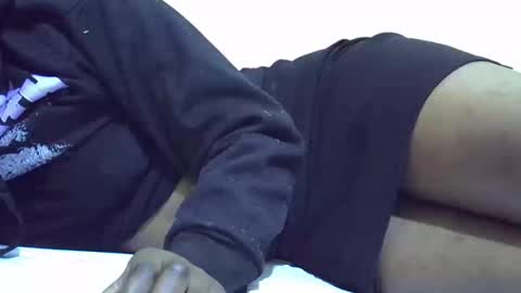 Snapshot of naughty_baddie5 chatting on 25, 10, 2025 candy online show from 25, 10, 2025