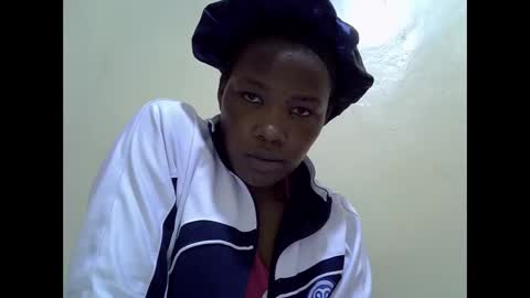 Snapshot of naughty_baddie5 chatting on 2, 11, 2025 candy online show from 2, 11, 2025