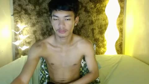 Snapshot of naughty_cy chatting on 17, 7, 2026 itzme cyril online show from 17, 7, 2026