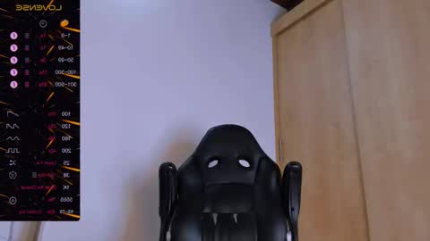 Snapshot of naughty_dominant chatting on 17, 2, 2025 Miller online show from 17, 2, 2025