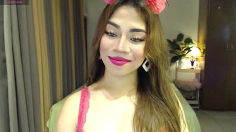 Queen Jess online show from 7, 2, 2025