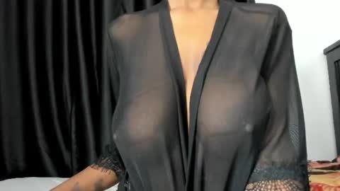 naughty_dreamss online show from 5, 7, 2026