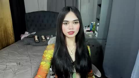 Snapshot of naughty_emmats chatting on 25, 4, 2026 emma online show from 25, 4, 2026