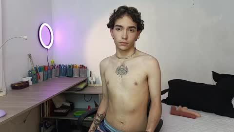 naughty_thompson1 online show from 19, 3, 2026