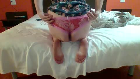 Snapshot of naughtyboytoes88 chatting on 6, 12, 2024 naughtyboytoes88 online show from 6, 12, 2024