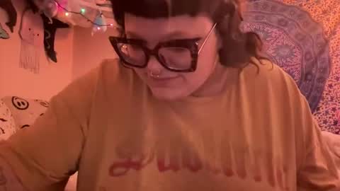 Snapshot of naughtygirl637100 chatting on 14, 12, 2025 Naughty Girl online show from 14, 12, 2025