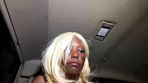 naughtygurlpix online show from 24, 4, 2026