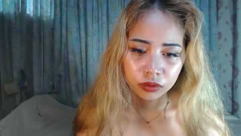 Snapshot of naughtyhotsexyjean chatting on 28, 2, 2026 miss jean online show from 28, 2, 2026