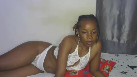 Snapshot of naughtyie chatting on 15, 11, 2025 naughtyie online show from 15, 11, 2025