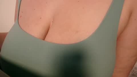 Mrs. S online show from 17, 12, 2024